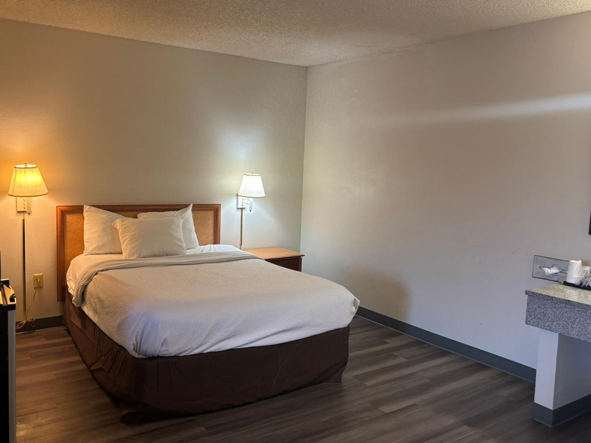 Skyway Inn - Seatac Εξωτερικό φωτογραφία